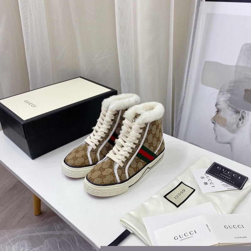 G*u*i casual shoes